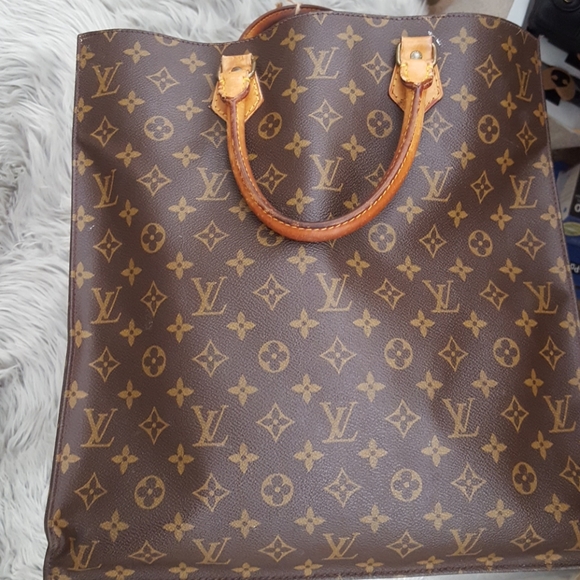 Louis Vuittion Sac Plat - Picture 4 of 8
